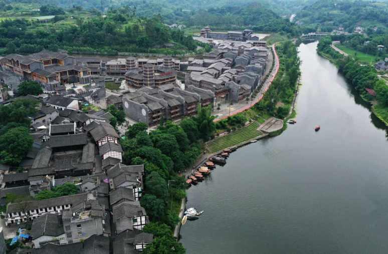 虫虫助手下载